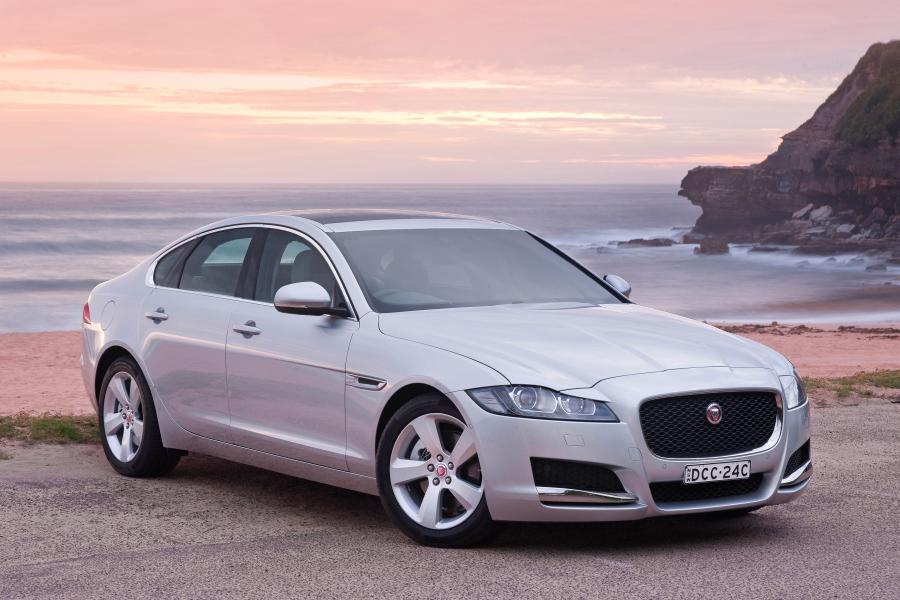  Jaguar XF Prestige 2016 года  (AU) (фото 21 из 23)